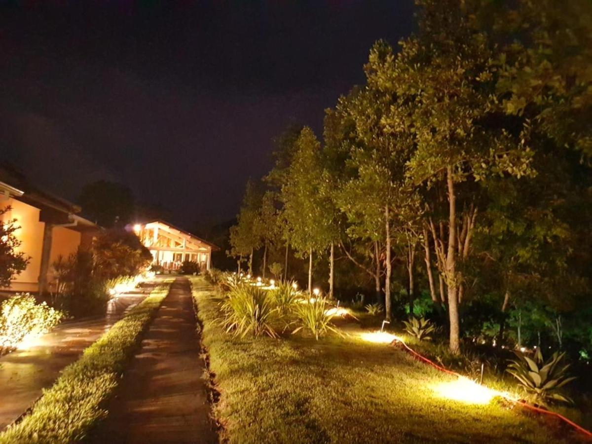 Pousada Fazenda Peroba Rosa Pedregulho Экстерьер фото